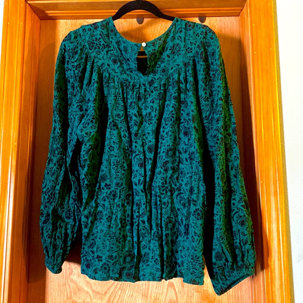 Knox rose, teal and black floral blouse, size XXl